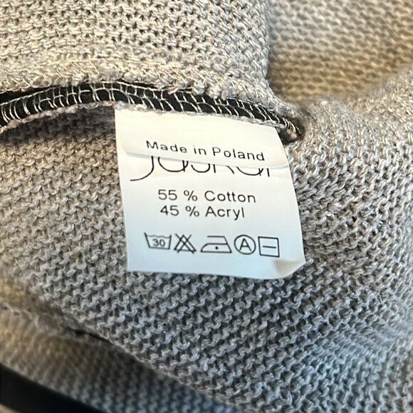 NWT Jaskar Abstract Grey Black Embellished Tunic Women's Size Med Made in Poland - Picture 7 of 7